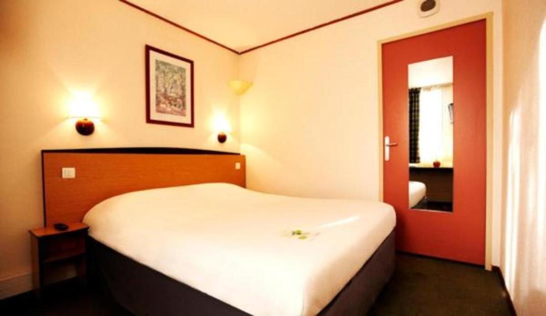 Photo of Bedroom in Avermes