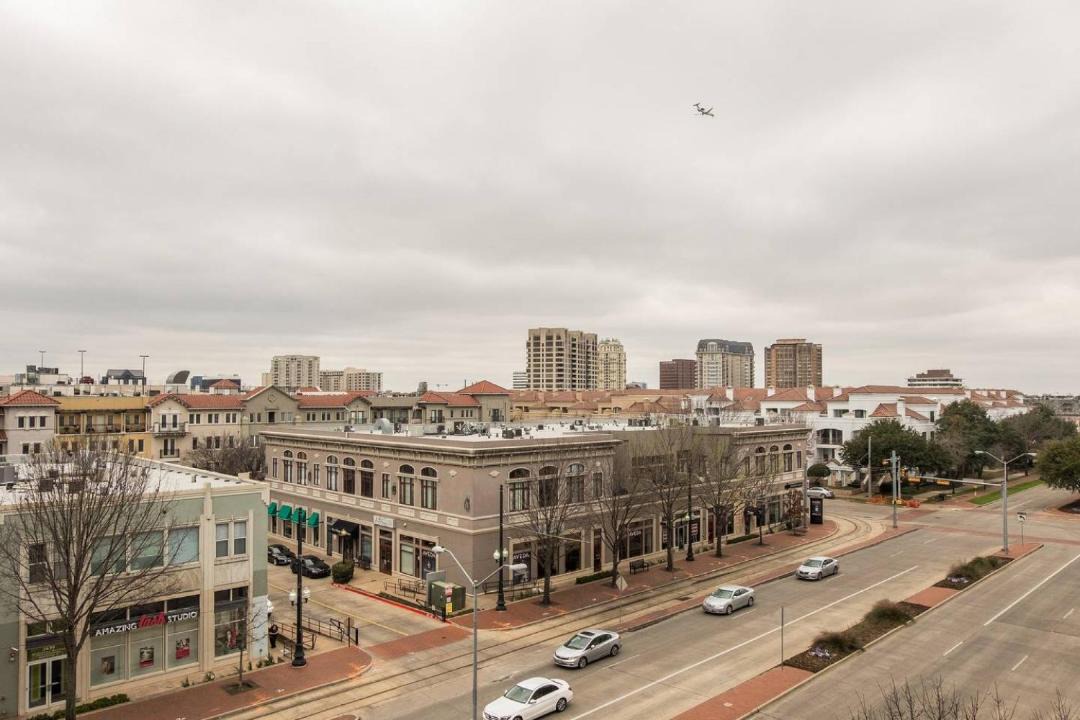 Photo of Buildings in Cityplace
