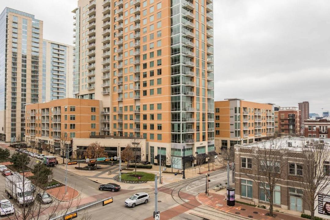 Photo of Buildings in Cityplace