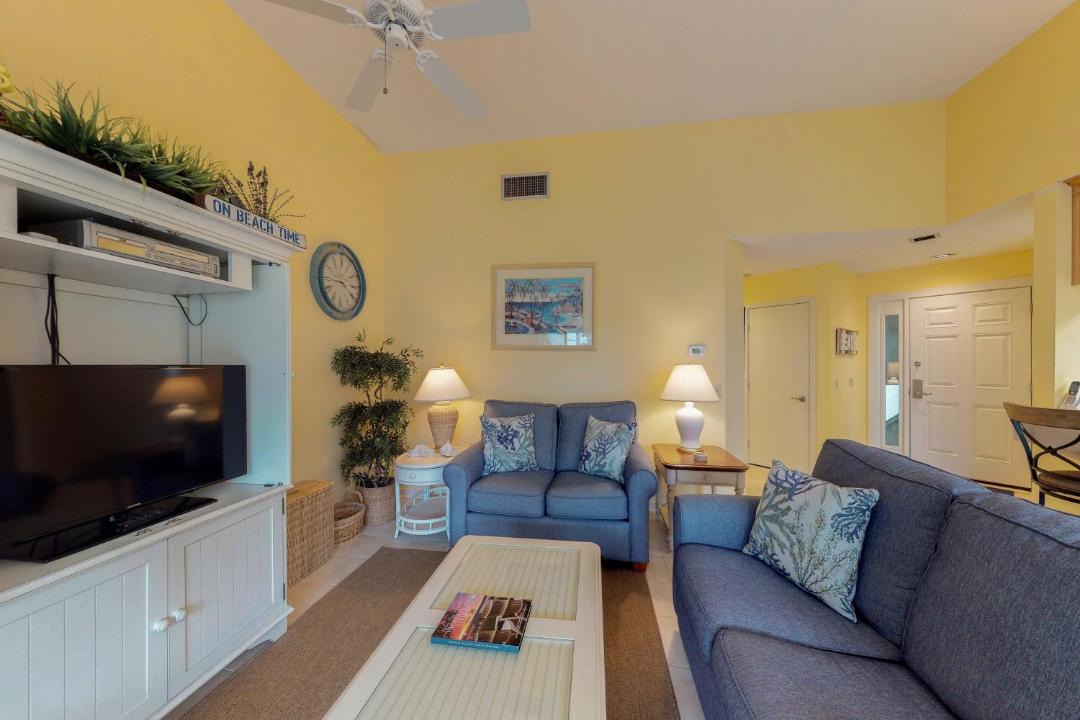 Photo of Livingroom in Palmetto Dunes