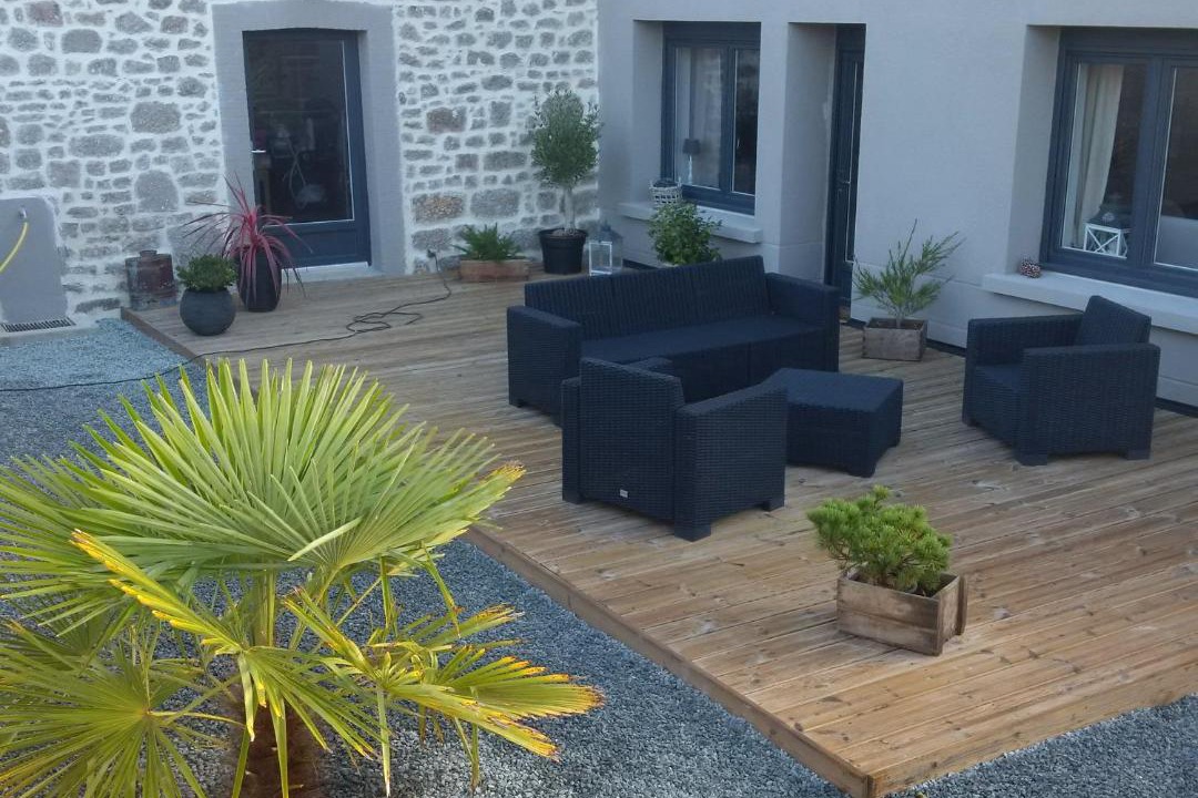 Photo of Others in Reville