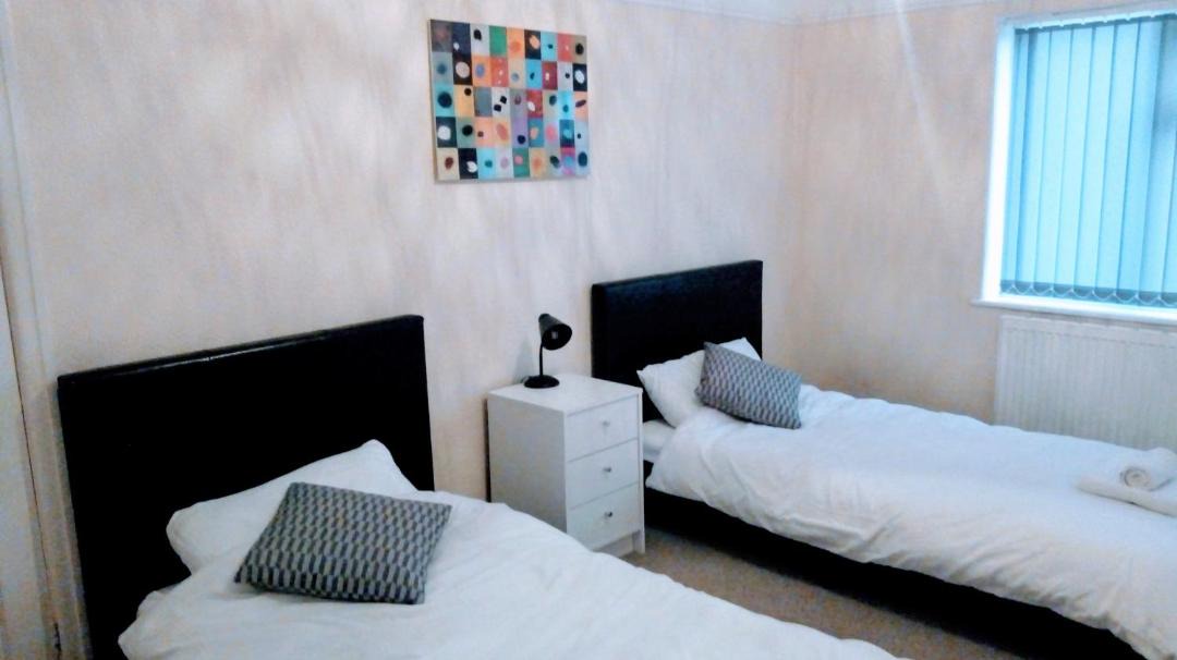 Photo of Others in West Kirby