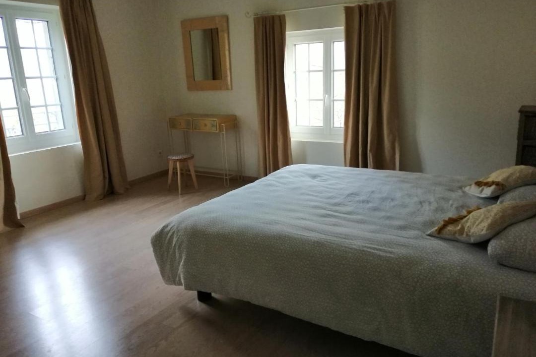 Photo of Bedroom in Saint-Lattier