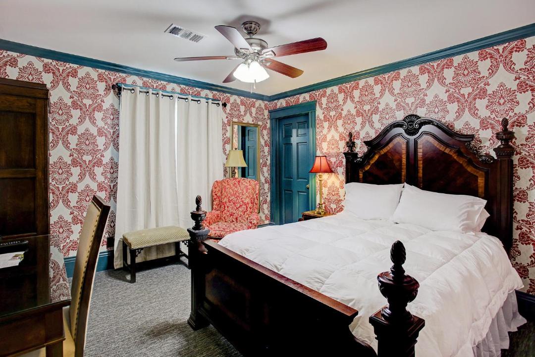 Photo of Bedroom in Houston Heights