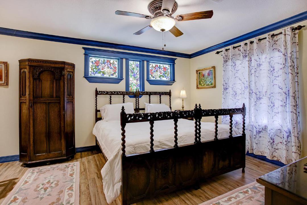 Photo of Bedroom in Houston Heights