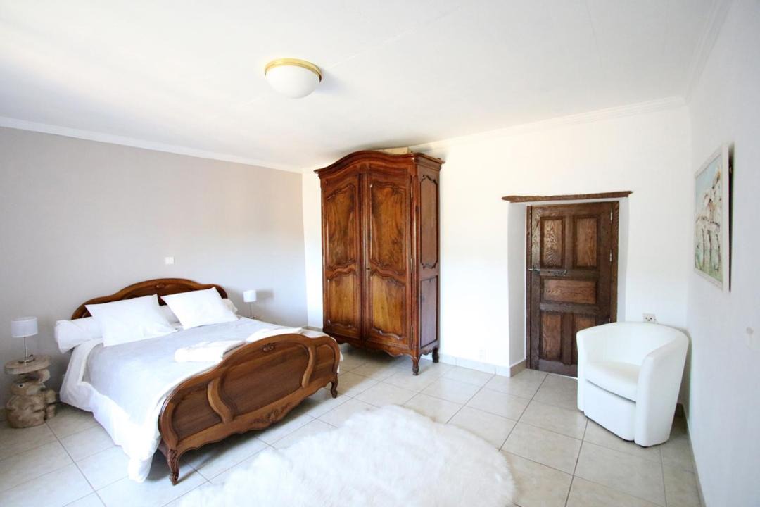 Photo of Bedroom in Leynhac