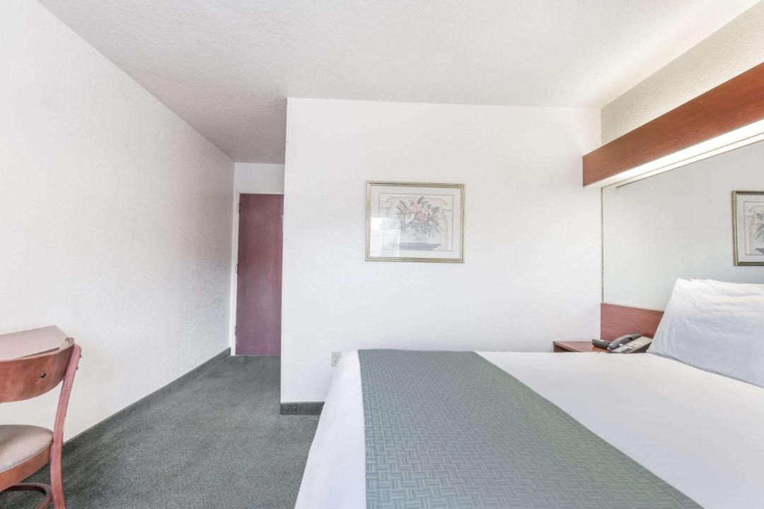Photo of Bedroom in Marianna