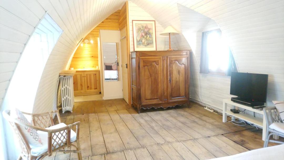 Photo of Others in Mende