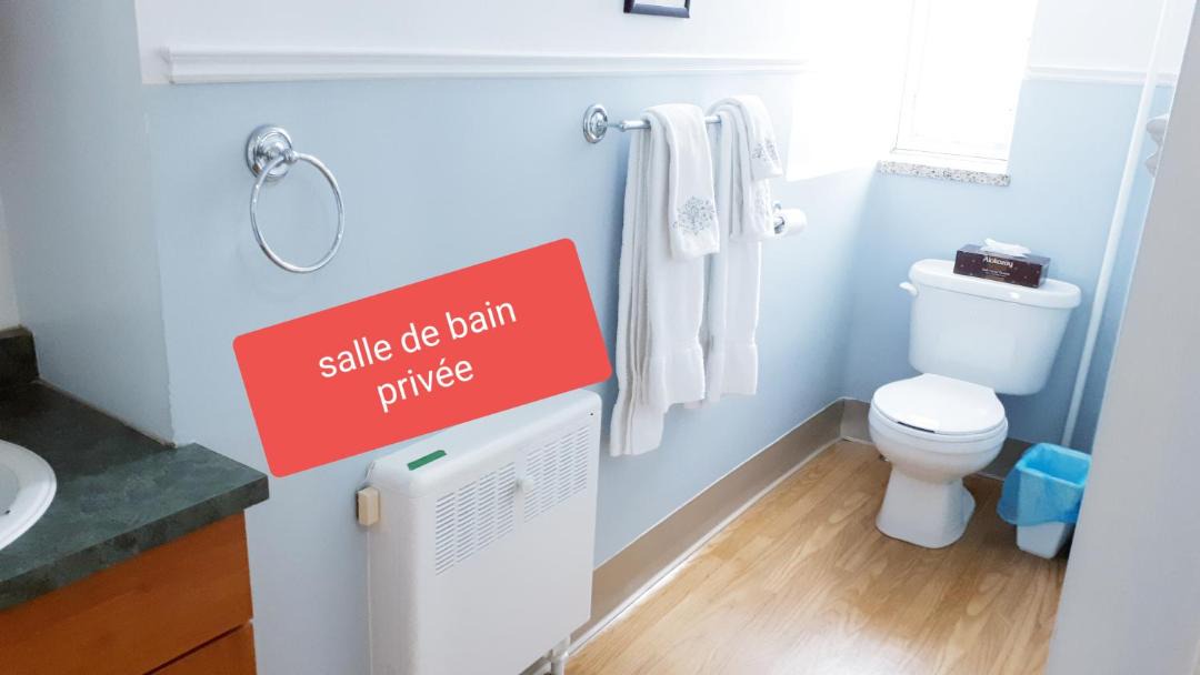 Photo of Bathroom in Victoriaville