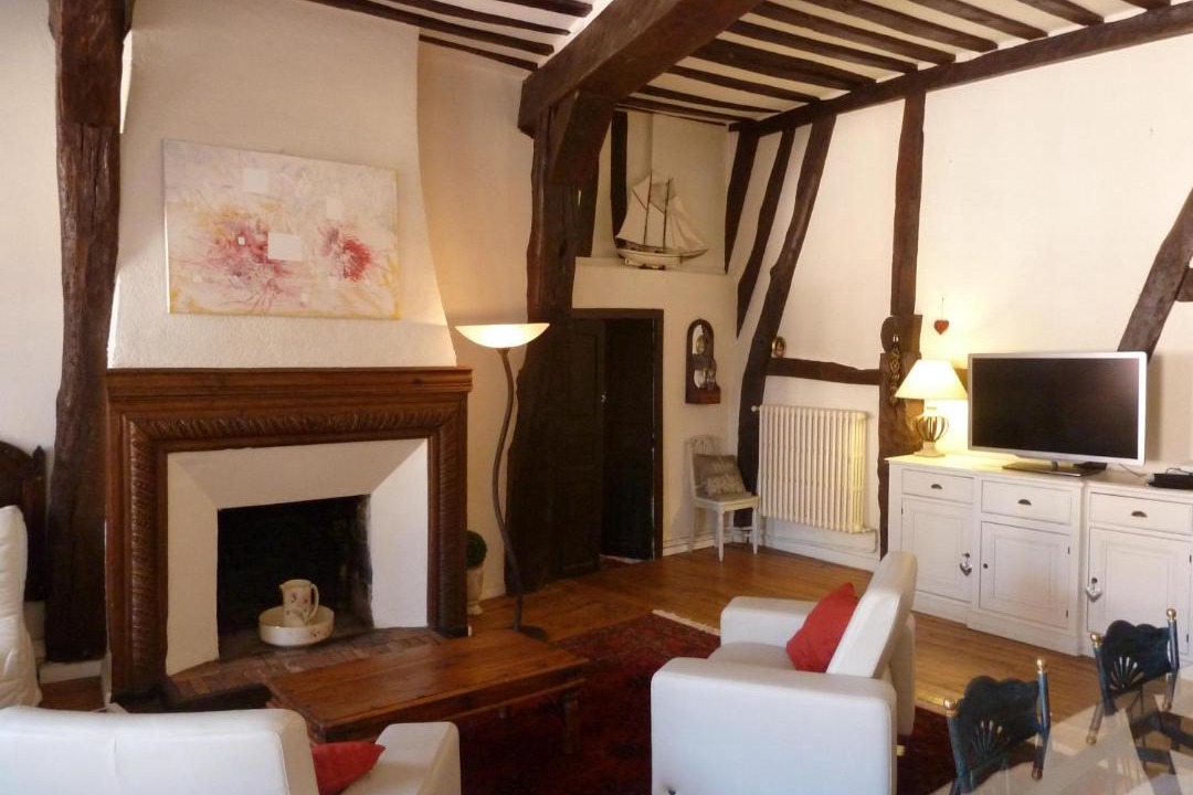 Photo of Others in Centre