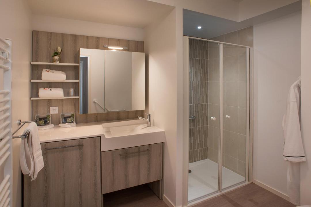 Photo of Bathroom in Abbeville