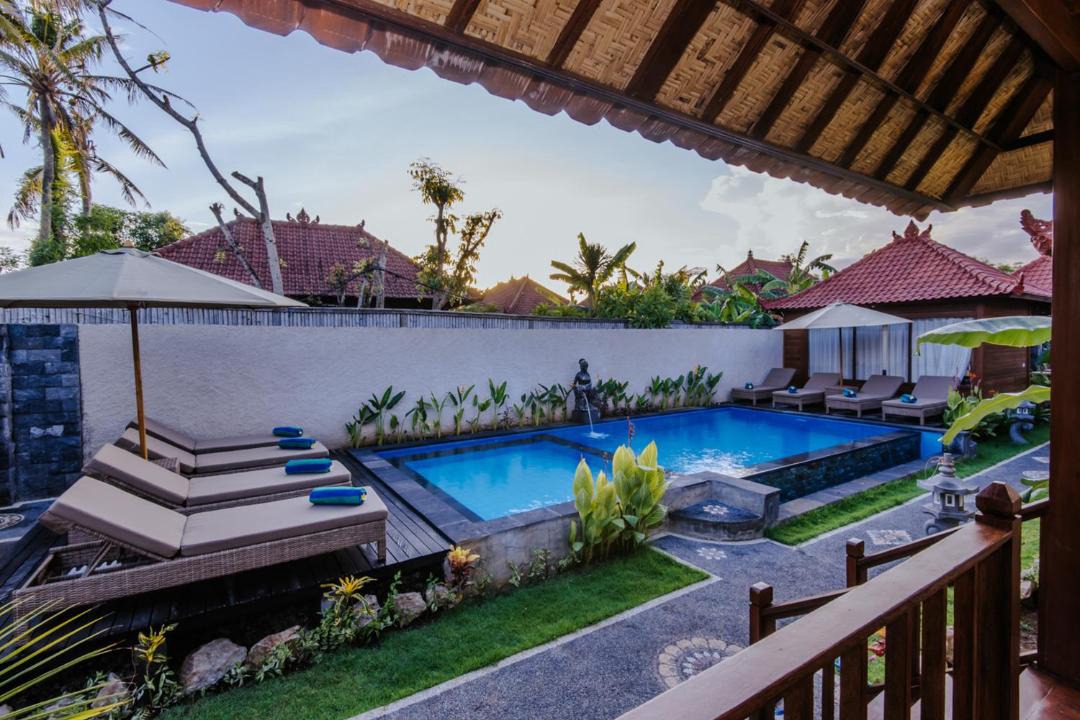 Photo of Others in Mushroom Bay