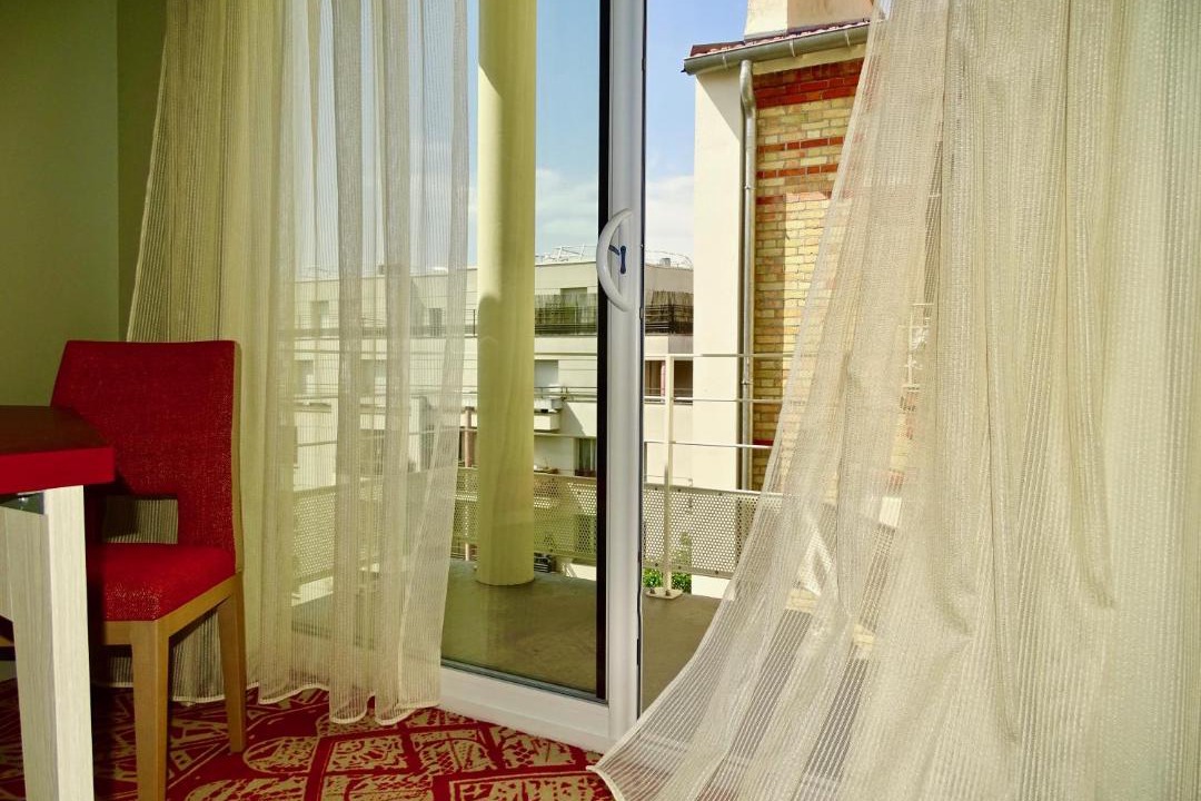 Photo of Others in Levallois-Perret