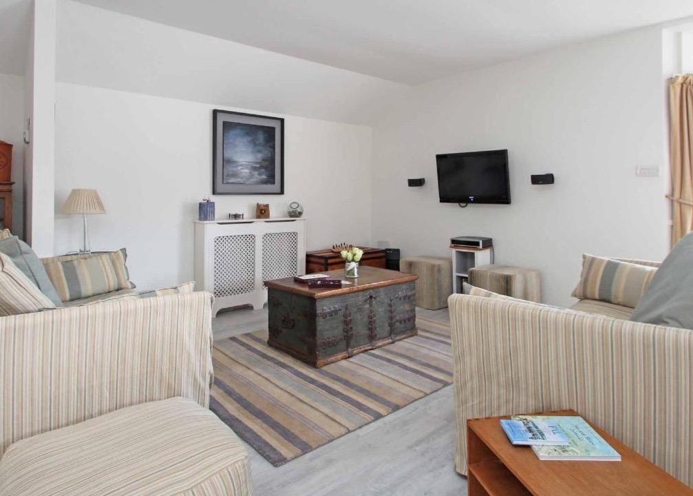 Photo of Livingroom in Mylor Churchtown