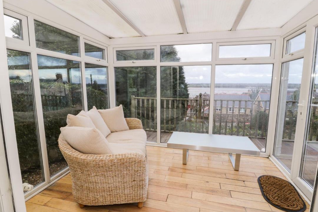 Photo of Patio Balcony in Bont Newydd