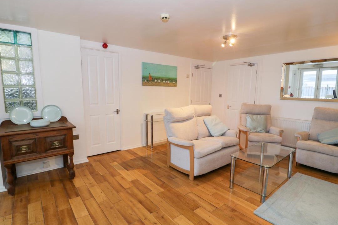 Photo of Others in Bont Newydd