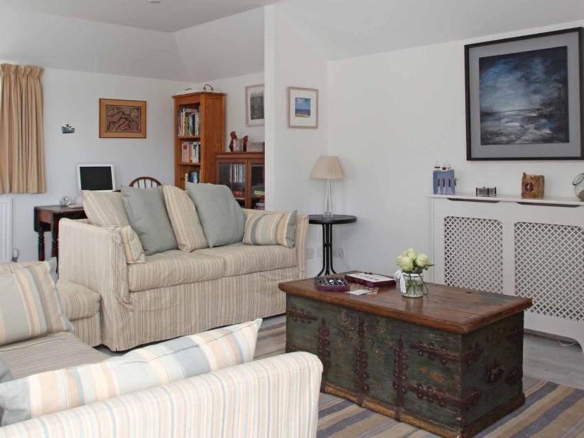 Photo of Livingroom in Mylor Churchtown