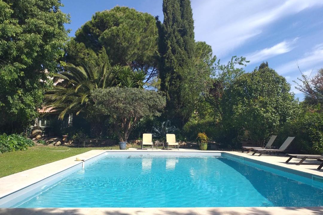 Photo of Others in Roujan