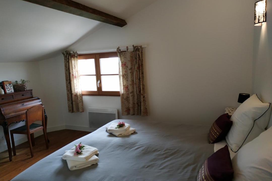 Photo of Bedroom in Sare