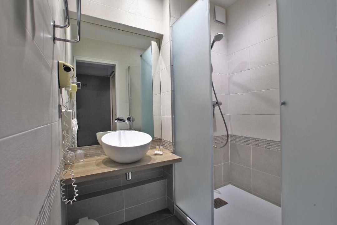 Photo of Bathroom in Sarlat-la-Caneda