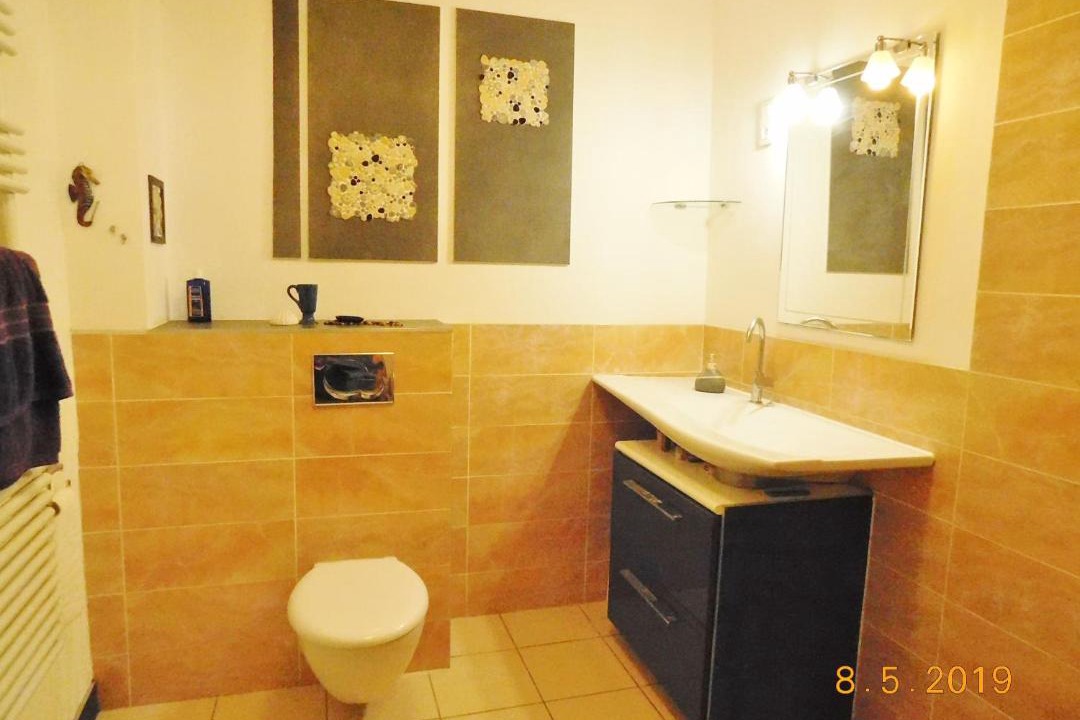 Photo of Bathroom in Bassy