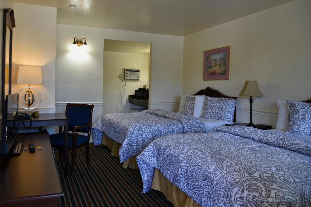 Photo of Others in Munras Avenue