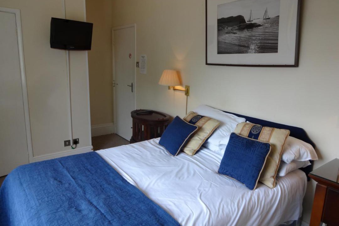 Photo of Bedroom in Weston