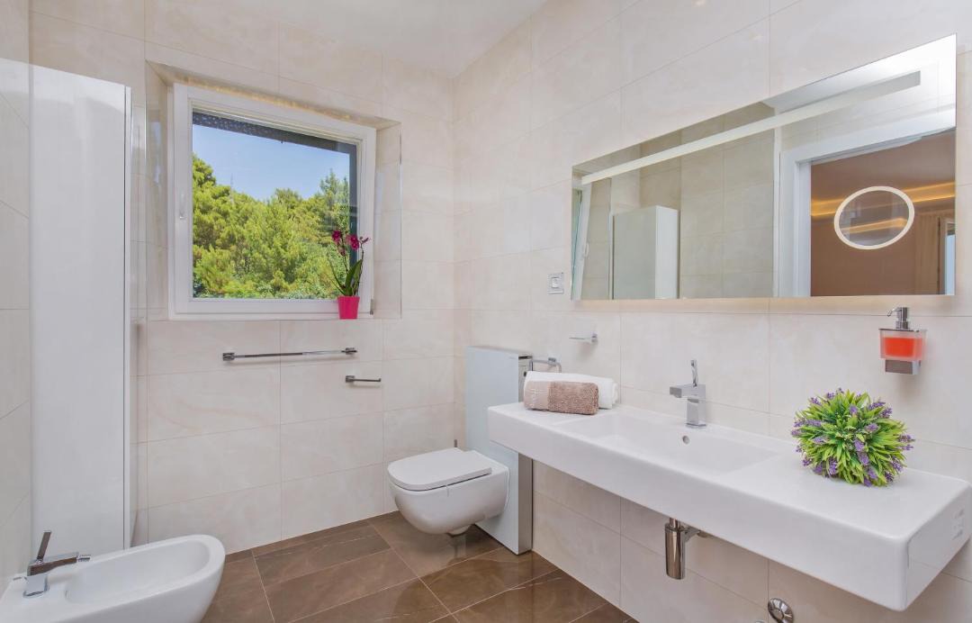 Photo of Bathroom in Orasac