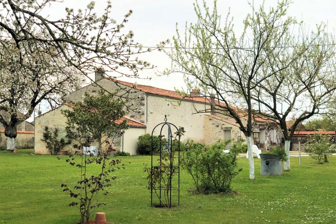 Photo of Others in Geay