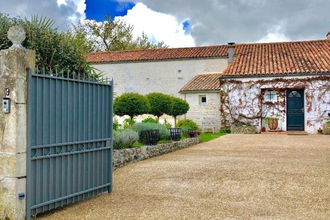 Photo of Others in Geay