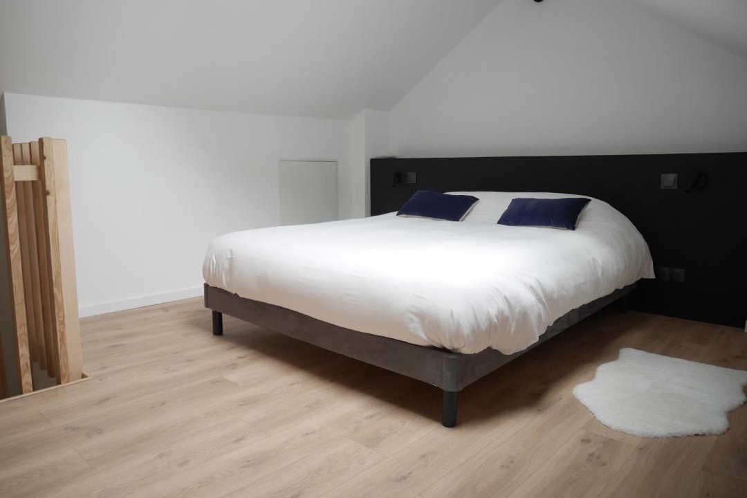 Photo of Bedroom in Lambersart