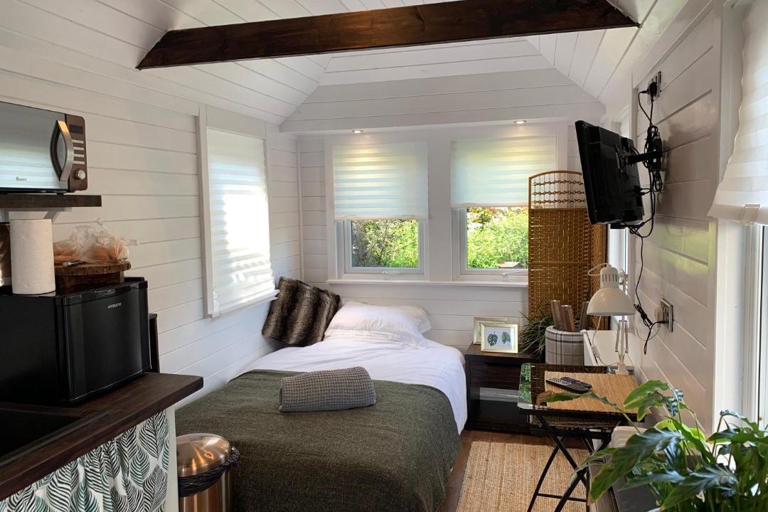 Photo of Livingroom in North Crawley