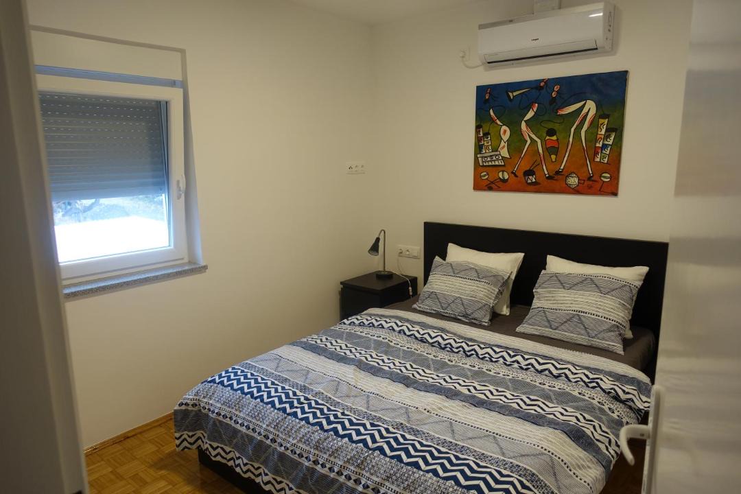 Photo of Bedroom in Stinjan