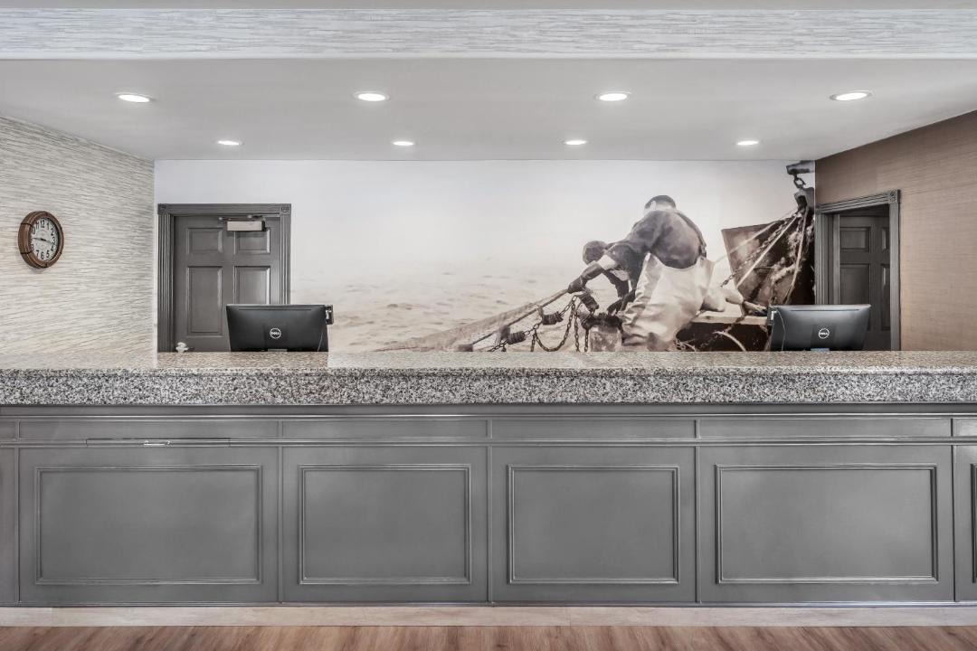 Photo of Others in Harbor