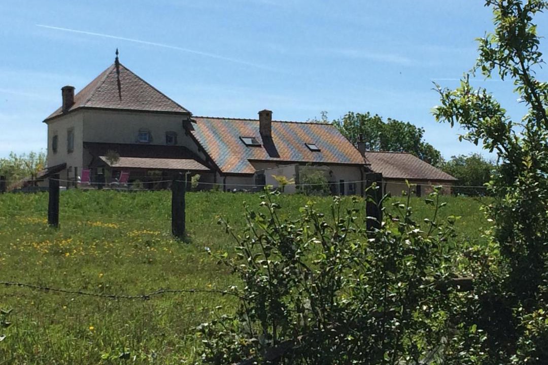 Photo of Others in Le Fied