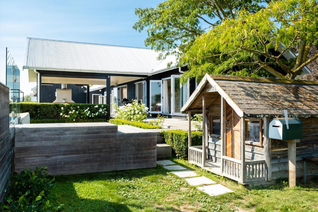 Photo of Others in Clive