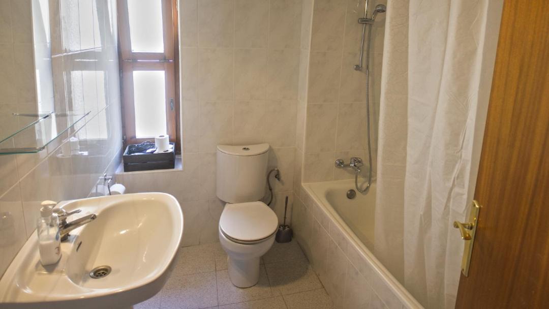Photo of Bathroom in Amer