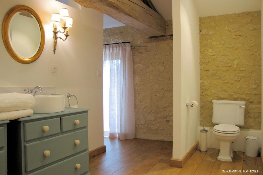 Photo of Bathroom in Beraut