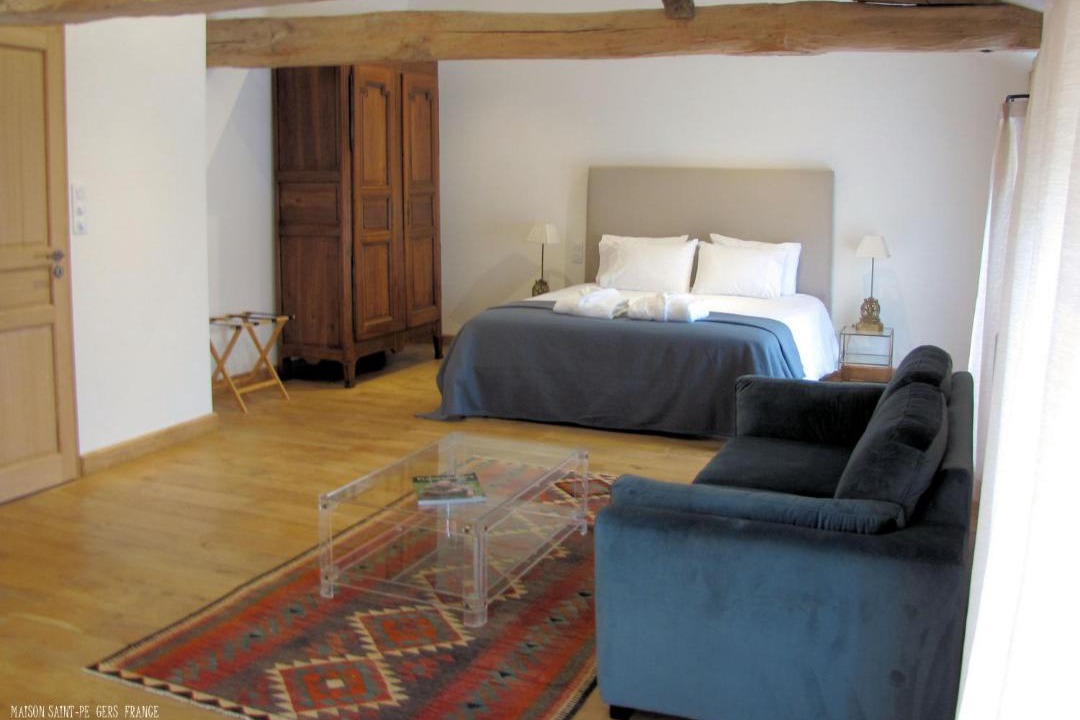 Photo of Others in Beraut