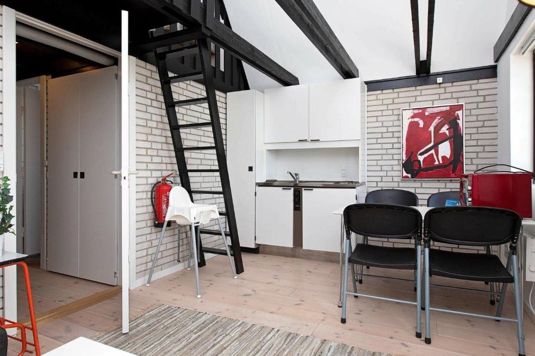 Photo of Others in Venemose