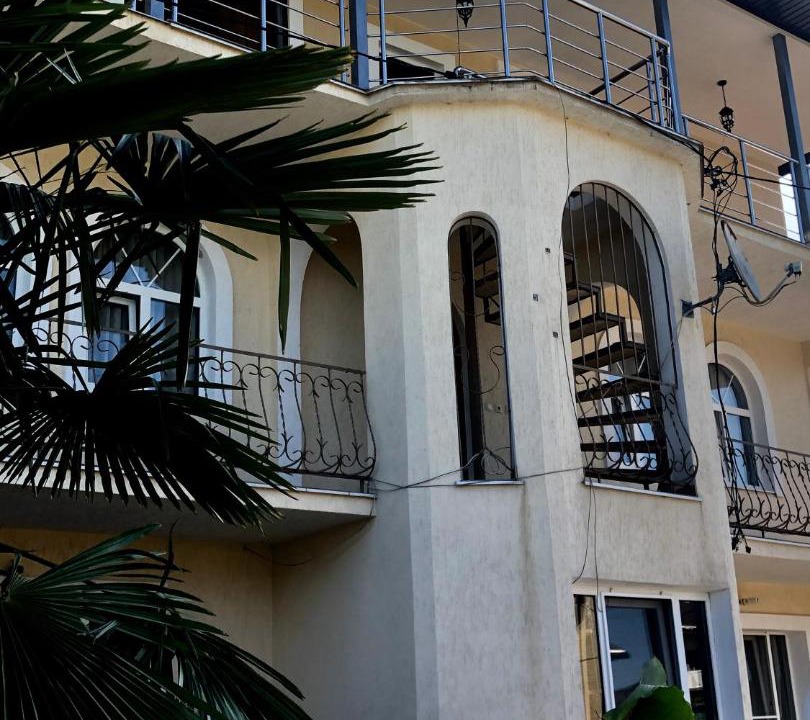 Photo of Buildings in Vardane