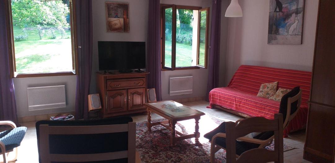 Photo of Livingroom in Saint-Amand-en-Puisaye