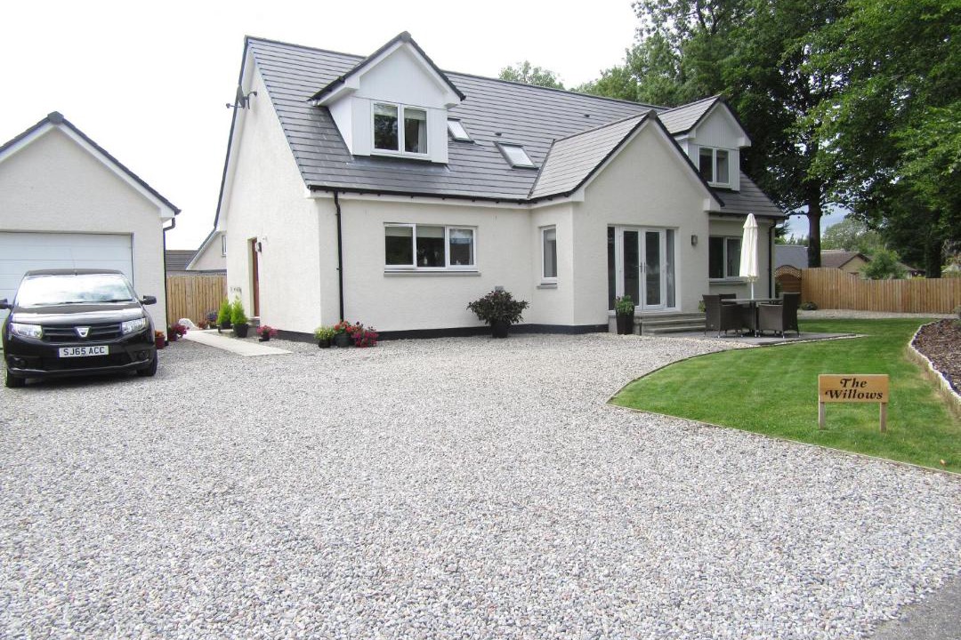 Photo of Buildings in Kirkhill