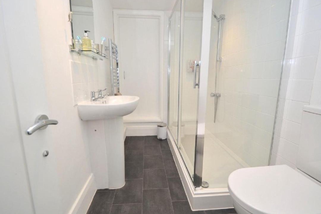 Photo of Bathroom in Stoke Fleming