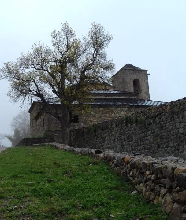 Photo of Buildings in Laspuna