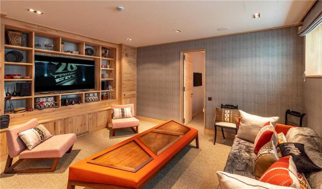 Photo of Livingroom in Zweisimmen Nr Gstaad