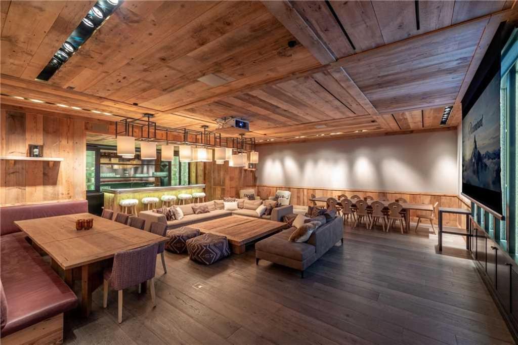 Photo of Livingroom in Zweisimmen Nr Gstaad