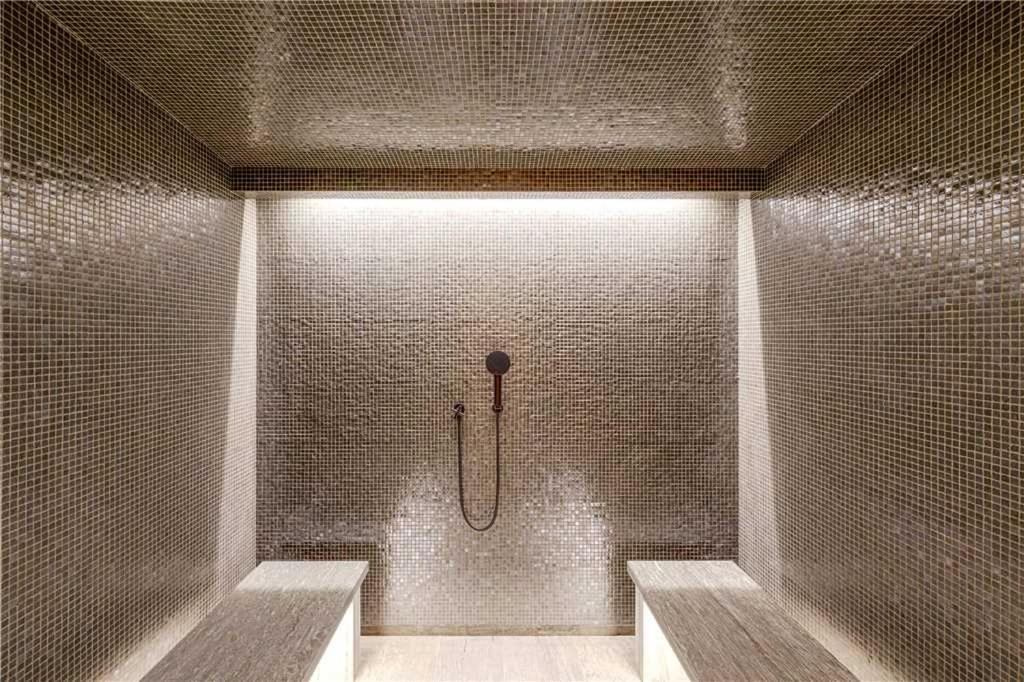 Photo of Bathroom in Zweisimmen Nr Gstaad