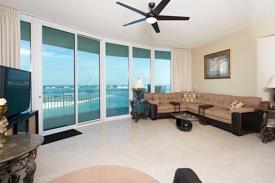 Photo of Livingroom in Orange Beach East