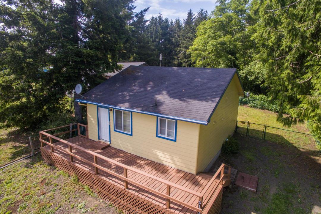 Photo of Buildings in Neotsu